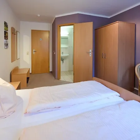 Vierenstraße Neudorf (Saxony)