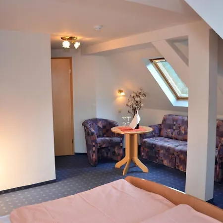 Vierenstraße Hotel Neudorf (Saxony)